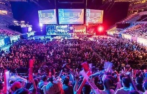 扼腕叹息 扼腕叹息