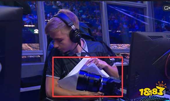 他不仅在球 他不仅在球